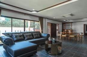 V155 4BR Large Family Villa Chalong